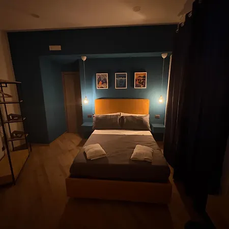 Rua Cariati 4* Nápoles